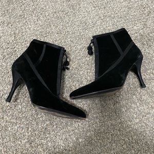 Vintage Bottega Veneta velvet bootie heels